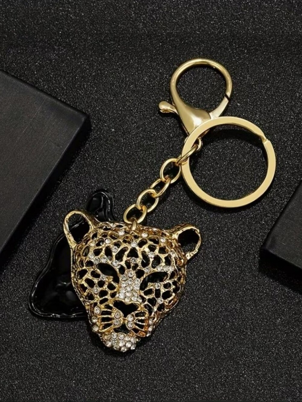 Gold  Tone Leopard Head  Keychain/bag Charm